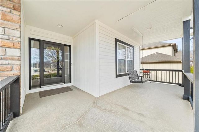 3901 NW Old Stagecoach Road, Kansas City, MO 64154