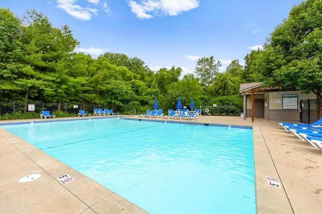 3901 NW Old Stagecoach Road, Kansas City, MO 64154