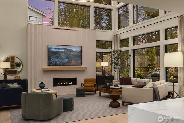 2131 104th Place SE, Bellevue, WA 98004