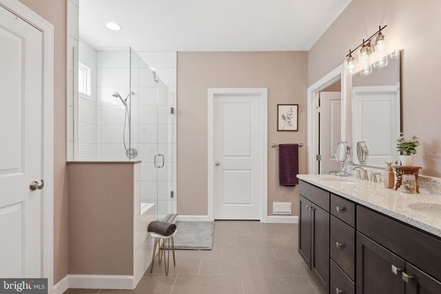 132 VINCENT DR, Stephens City, VA 22655