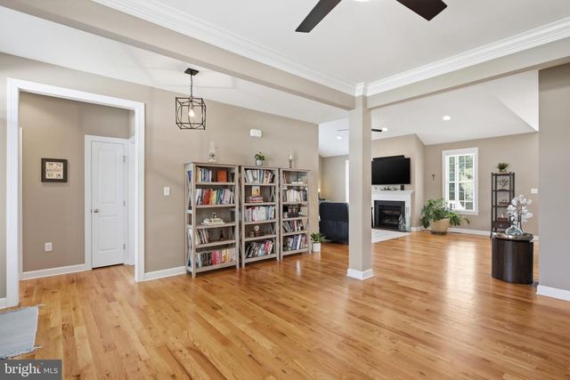 132 VINCENT DR, Stephens City, VA 22655