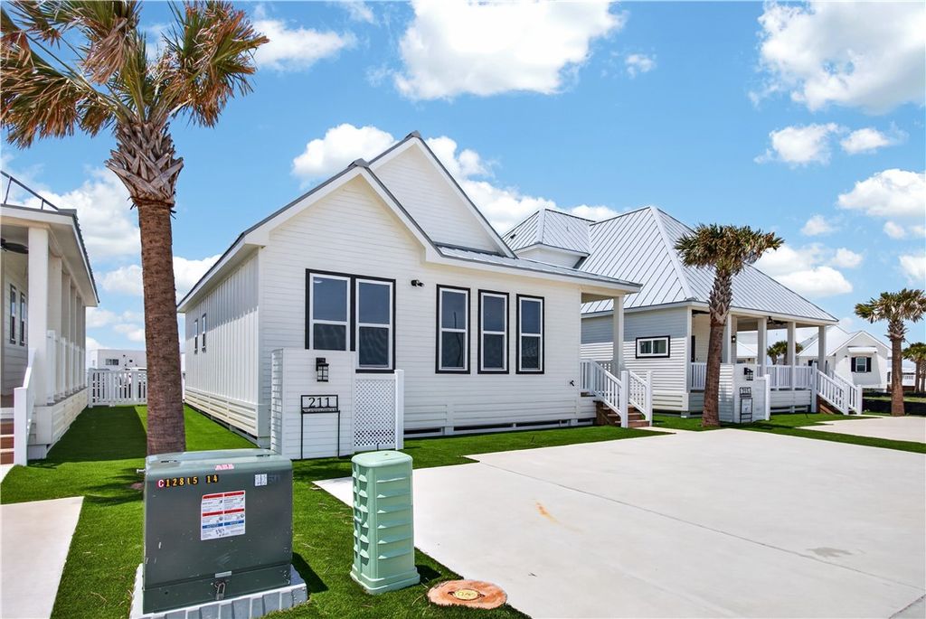 211 St John Circle, Port Aransas, TX 78373 — photo 3