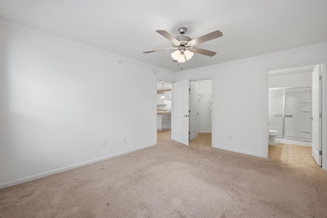 2048 Tanners Cove Road, Hebron, KY 41048