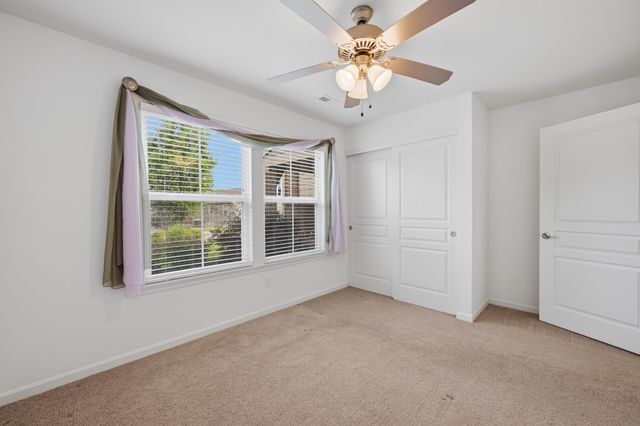 2048 Tanners Cove Road, Hebron, KY 41048