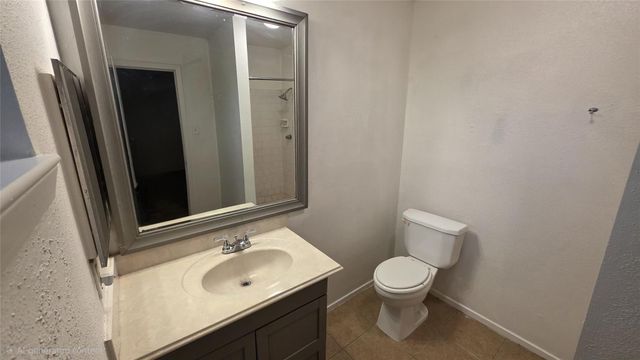 5150 Prairie Ridge Road, Houston, TX 77053