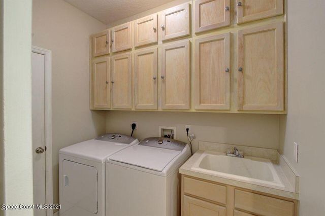 1097 N Acappella Drive, Melbourne, FL 32940