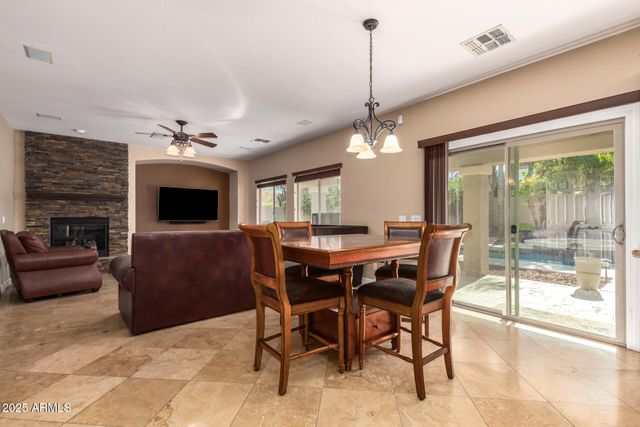 3017 E POWELL Way, Gilbert, AZ 85298