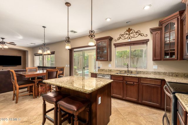 3017 E POWELL Way, Gilbert, AZ 85298