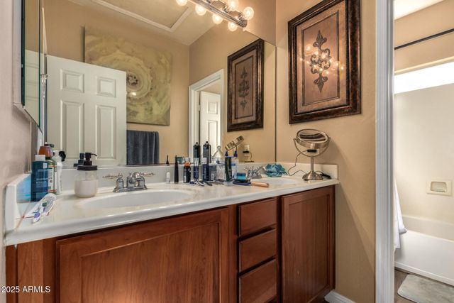 3017 E POWELL Way, Gilbert, AZ 85298