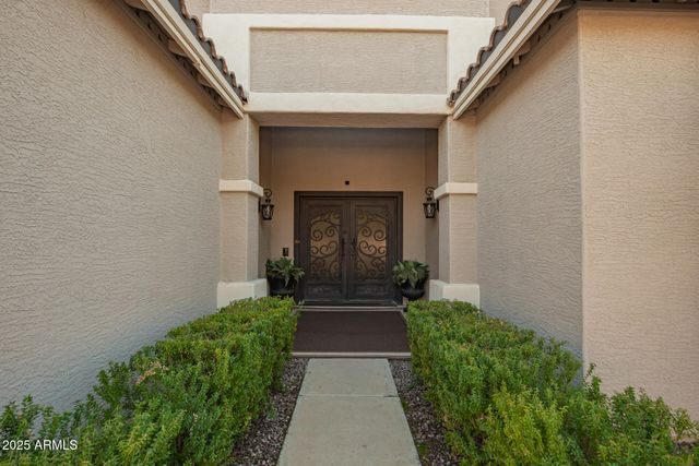 3017 E POWELL Way, Gilbert, AZ 85298