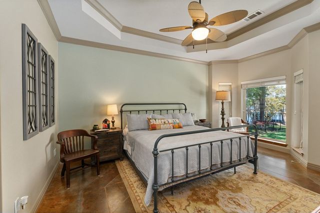 211 N Beverly Drive, Malakoff, TX 75148