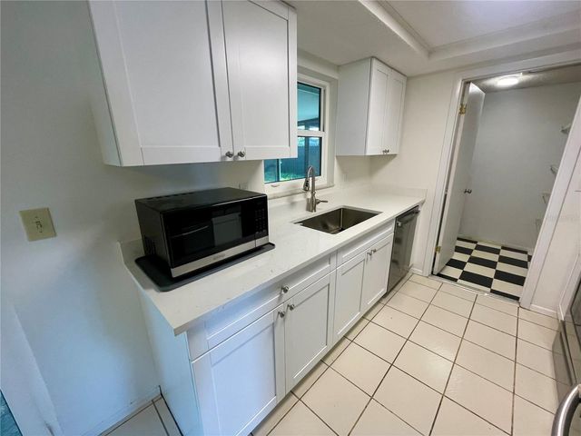 5157 ISLAND DATE STREET, Sarasota, FL 34232