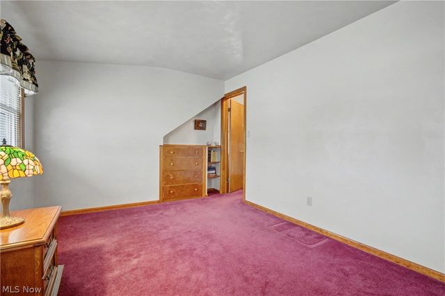 226 Helena Drive, Struthers, OH 44471