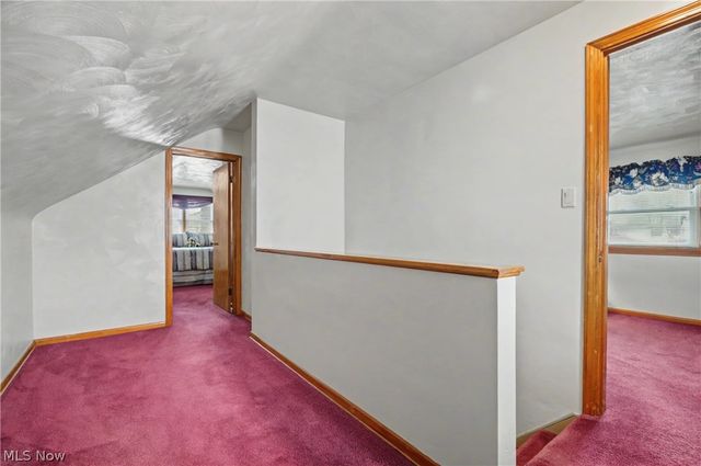 226 Helena Drive, Struthers, OH 44471