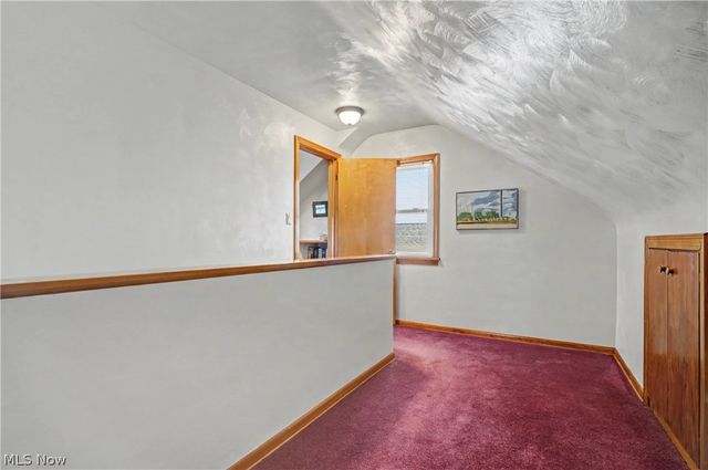 226 Helena Drive, Struthers, OH 44471