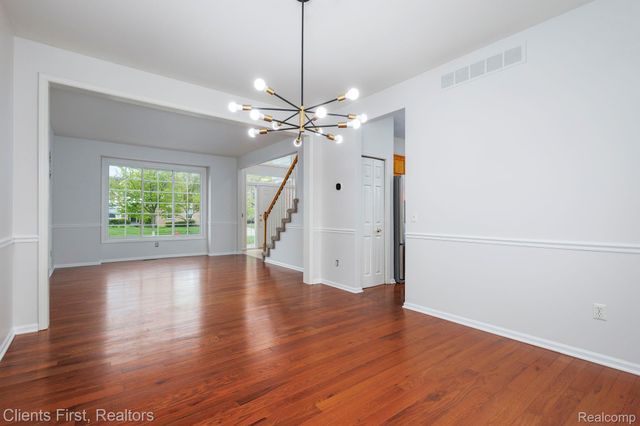 45498 Muirfield Drive, Canton Charter Township, MI 48188