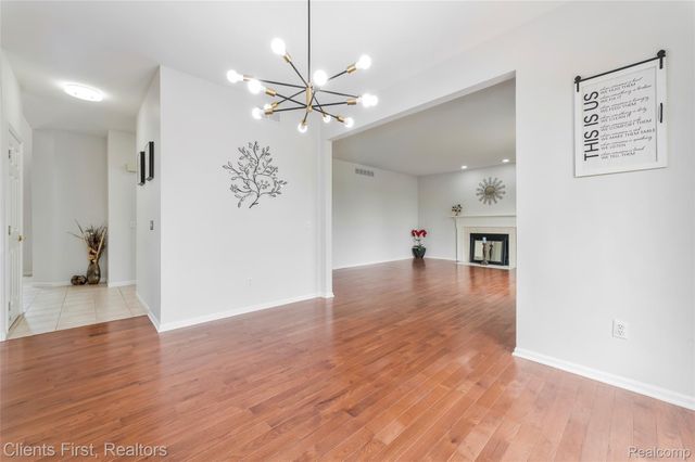 45498 Muirfield Drive, Canton Charter Township, MI 48188