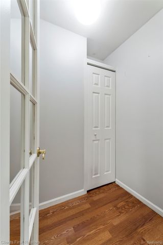 45498 Muirfield Drive, Canton Charter Township, MI 48188