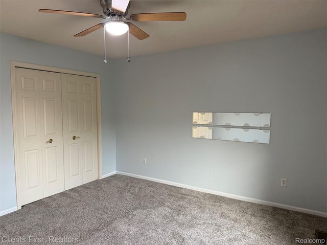 45498 Muirfield Drive, Canton Charter Township, MI 48188
