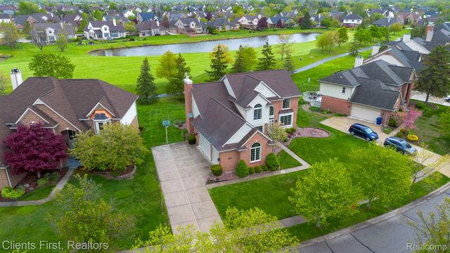 45498 Muirfield Drive, Canton Charter Township, MI 48188