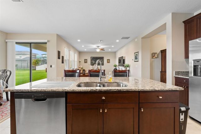 31046 PARROT REEF COURT, Wesley Chapel, FL 33545