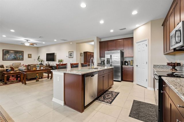 31046 PARROT REEF COURT, Wesley Chapel, FL 33545