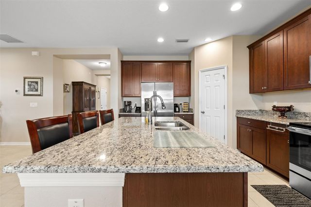 31046 PARROT REEF COURT, Wesley Chapel, FL 33545