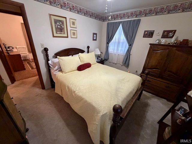 2200 W Buena Vista Road, Evansville, IN 47720