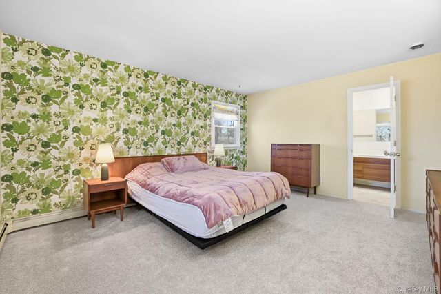 42 Bayberry Hill Road, Mahopac, NY 10541