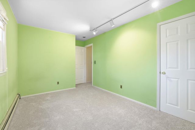 42 Bayberry Hill Road, Mahopac, NY 10541