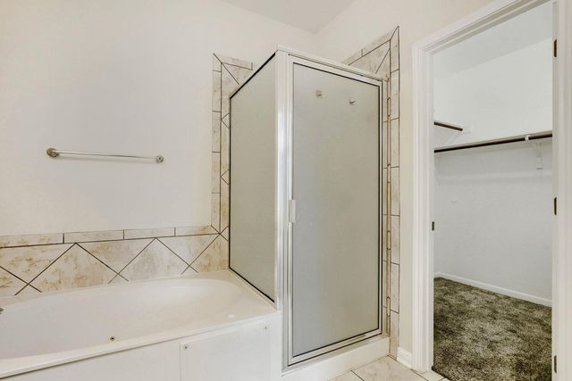 3817 Links LN, Round Rock, TX 78664