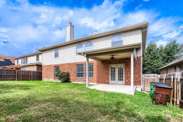3817 Links LN, Round Rock, TX 78664