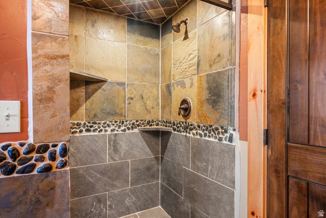 3478 S PORCUPINE CIR, Garden City, UT 84028