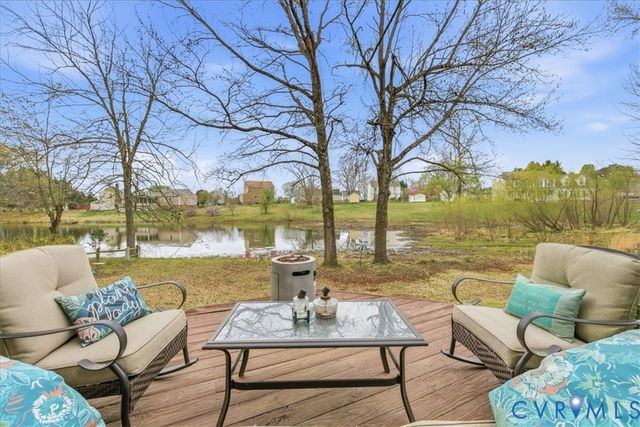 7457 Shire Pky, Mechanicsville, VA 23111