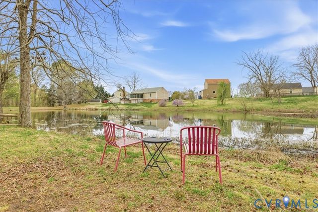 7457 Shire Pky, Mechanicsville, VA 23111