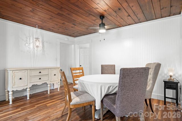 88 Lincoln Avenue, Marion, NC 28752