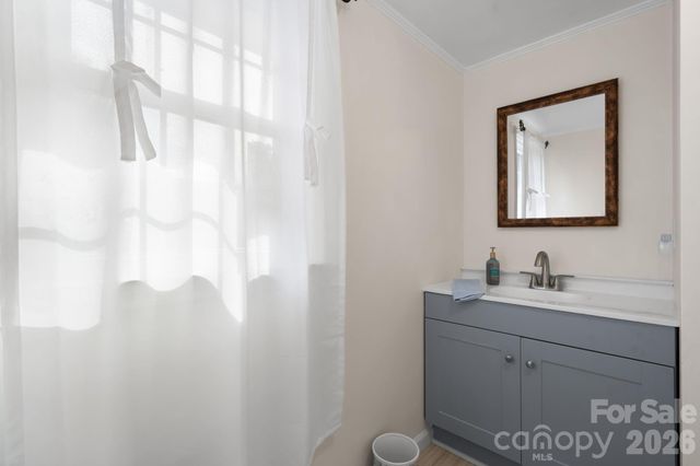 88 Lincoln Avenue, Marion, NC 28752