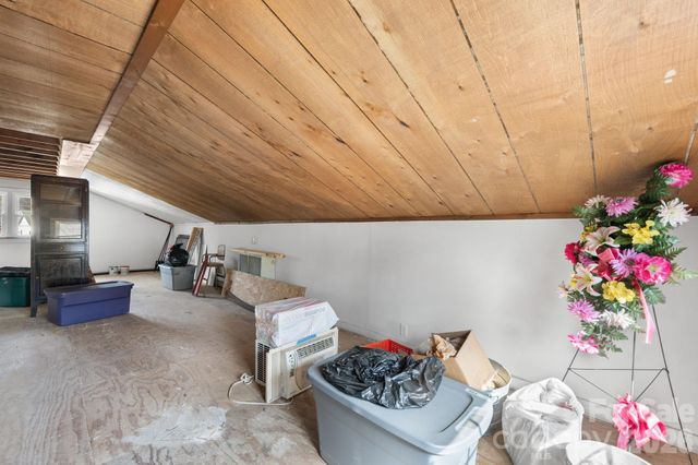 88 Lincoln Avenue, Marion, NC 28752