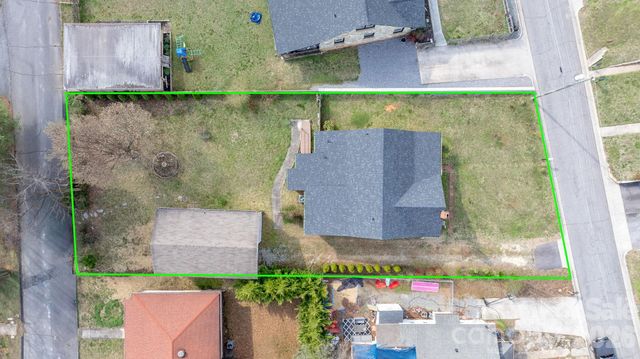 88 Lincoln Avenue, Marion, NC 28752