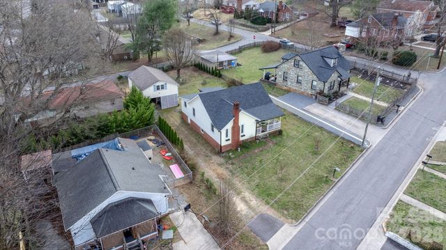 88 Lincoln Avenue, Marion, NC 28752