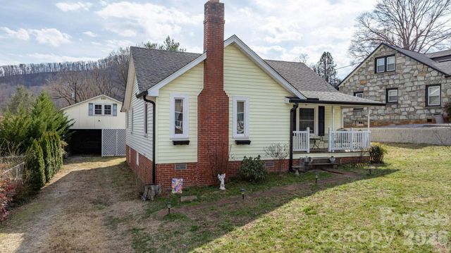 88 Lincoln Avenue, Marion, NC 28752