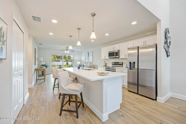 167 Hidden Woods Place, Melbourne, FL 32901