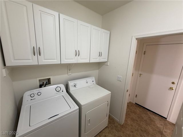 10596 Bardilino Street, Las Vegas, NV 89141