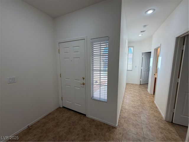 10596 Bardilino Street, Las Vegas, NV 89141