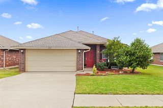 4125 Queens Drive, Moore, OK 73160