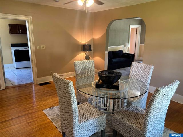 1635 S 13th Street, Lincoln, NE 68502