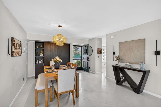 11282 Green Lake Drive 104, Boynton Beach, FL 33437