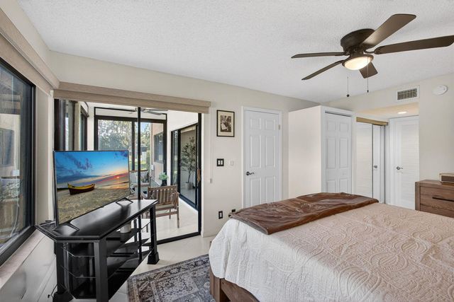 11282 Green Lake Drive 104, Boynton Beach, FL 33437