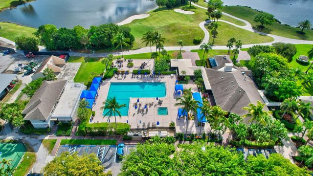 11282 Green Lake Drive 104, Boynton Beach, FL 33437