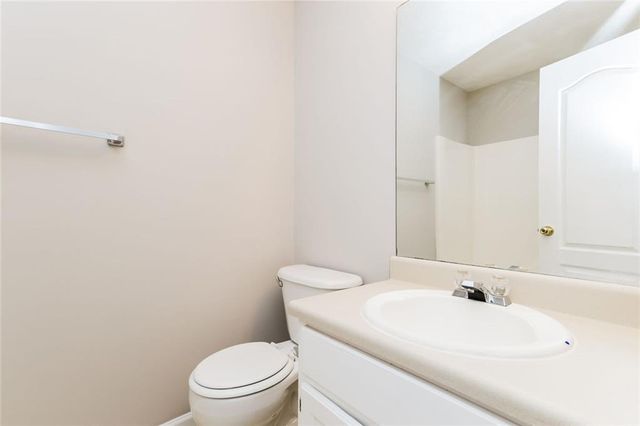 100 Rainwater Court, Mcdonough, GA 30252